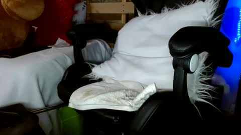 tomas gerauld. make me happy with 10000 tokens online show from March 14, 3:13 am