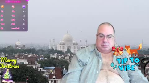 Snapshot of tomaz62a chatting on December 9, 9:44 pm Tomaz62a online show from December 9, 9:44 pm