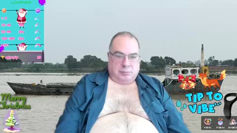 Snapshot of tomaz62a chatting on December 28, 9:51 pm Tomaz62a online show from December 28, 9:51 pm