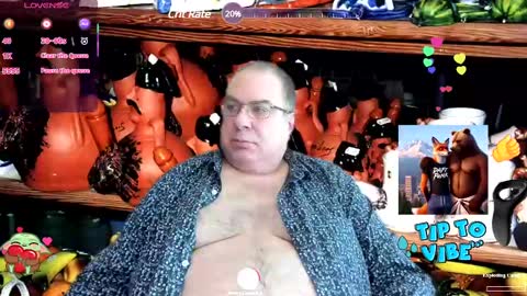 Snapshot of tomaz62a chatting on March 9, 8:42 pm Tomaz62a online show from March 9, 8:42 pm