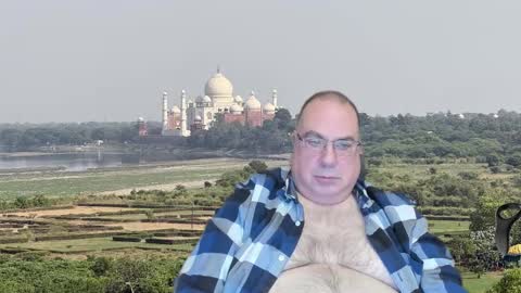 Snapshot of tomaz62a chatting on December 7, 10:17 pm Tomaz62a online show from December 7, 10:17 pm
