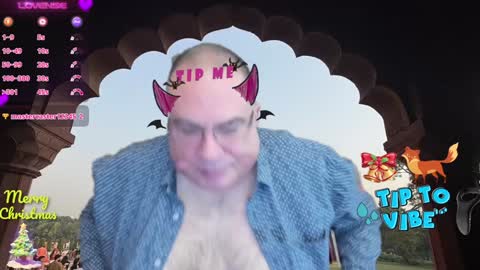 Snapshot of tomaz62a chatting on December 14, 9:56 pm Tomaz62a online show from December 14, 9:56 pm