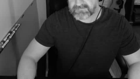 Snapshot of tombrockmoen2 chatting on January 12, 6:06 am tombrockmoen2 online show from January 12, 6:06 am