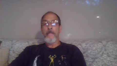 tomc651 online show from August 8, 10:44 am