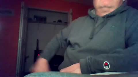 tomcat4848 online show from March 12, 1:03 am