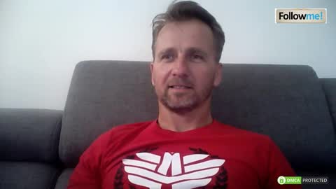 Snapshot of tomhardic chatting on October 5, 11:36 am TOM online show from October 5, 11:36 am