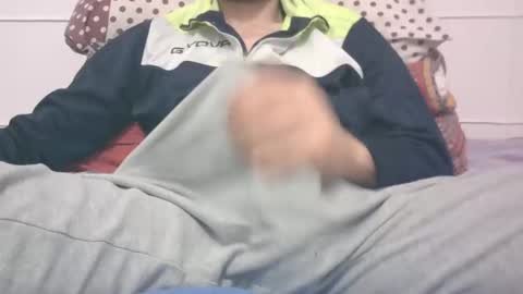 tommaso9046 online show from February 23, 2:21 pm