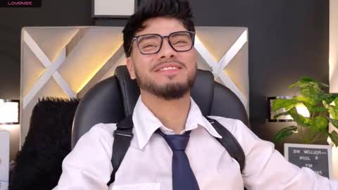 Tommy Dubois online show from November 8, 4:48 am