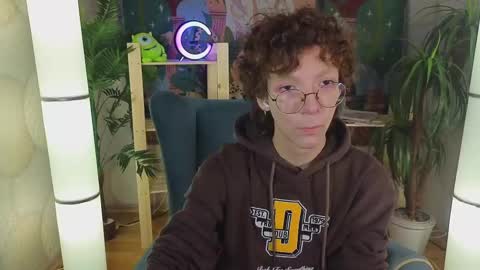 Tommie online show from March 9, 5:44 am