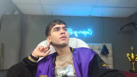 Tommy  online show from February 27, 7:12 am