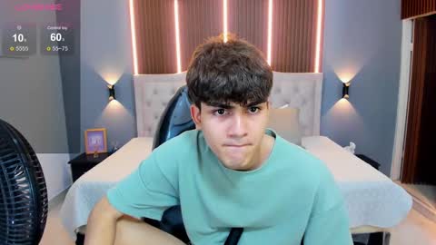 Tommy  online show from September 14, 4:25 am