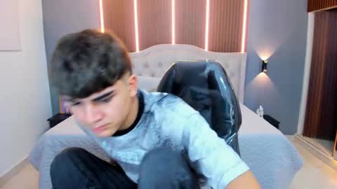 Tommy  online show from October 4, 5:01 am