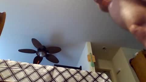 tommy4inch online show from March 23, 4:46 pm