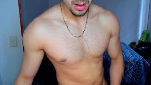 Twitter BreddTommy IG tommy bredd online show from November 11, 6:46 pm