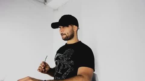 tommy_sccott online show from November 9, 11:09 pm