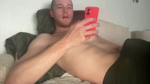 tommygunzsolo online show from December 31, 6:46 pm