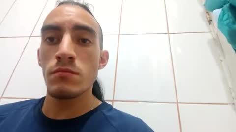 Snapshot of tommypv20 chatting on January 31, 6:35 am Tommy online show from January 31, 6:35 am