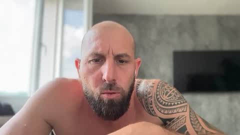 Thomas Fit online show from June 30, 10:16 am