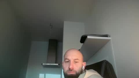 Thomas Fit online show from October 20, 5:55 am