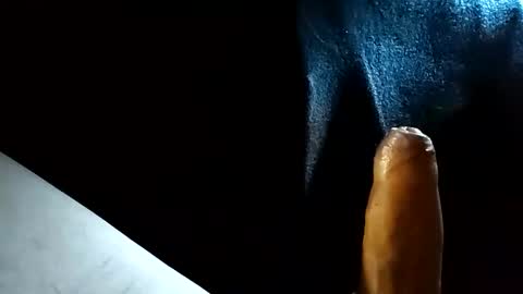 tomxxx1977 online show from April 3, 10:39 pm