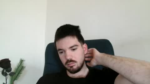 Onlyfans - Tomylind keep you in touch there online show from April 21, 10:32 am
