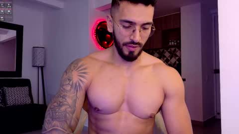 tony muscle1 online show from November 22, 10:42 pm