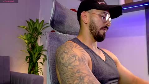 tony muscle1 online show from June 6, 7:31 pm