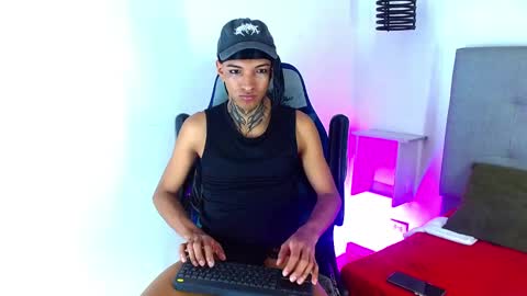 Tony And Rick online show from February 6, 5:04 am