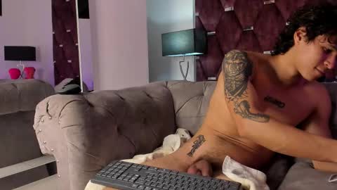 Tony Benedetti online show from January 11, 8:45 pm