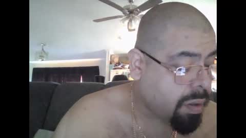 Snapshot of tonyc6585 chatting on October 29, 6:55 pm tonyc online show from October 29, 6:55 pm