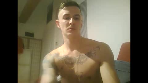 tonystrawberry online show from March 2, 4:07 am