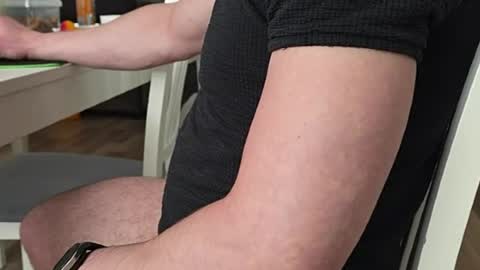 tonytigersex online show from June 14, 7:21 am