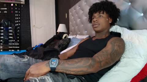 T O W E R online show from March 25, 4:05 am