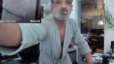 topalphaboss online show from November 3, 5:15 pm