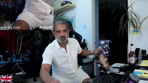 Snapshot of topalphaboss chatting on September 19, 9:36 pm topalphaboss online show from September 19, 9:36 pm