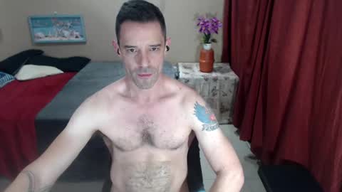 Snapshot of toptobottom4u chatting on February 27, 9:00 am toptobottom4u online show from February 27, 9:00 am