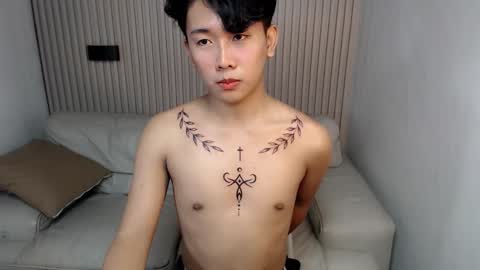 totalbabe1x online show from May 9, 7:04 pm