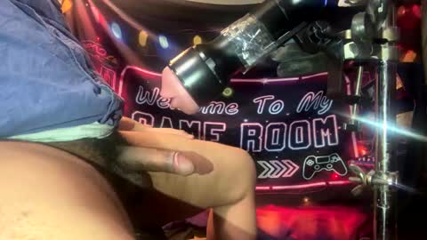 ToysForMyCock online show from May 5, 6:48 am