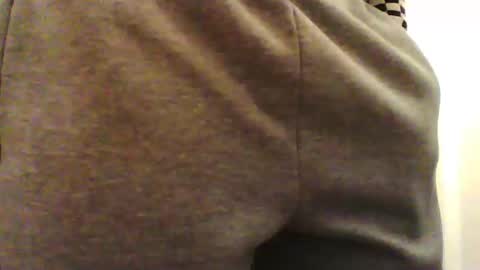 trackielad online show from February 22, 8:29 am