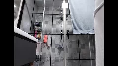 Big Head Cock online show from March 10, 6:05 am