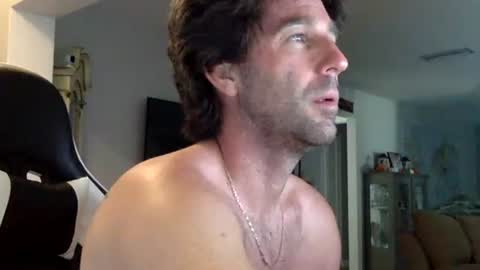 TravisKenn online show from November 13, 9:08 pm