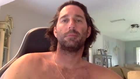 TravisKenn online show from March 24, 7:07 pm