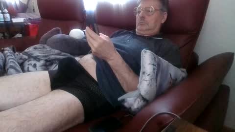 trebgeis1 online show from April 11, 11:03 am