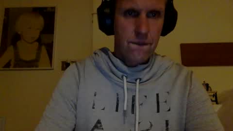 Snapshot of trebo00788 chatting on December 29, 6:49 pm trebo00788 online show from December 29, 6:49 pm