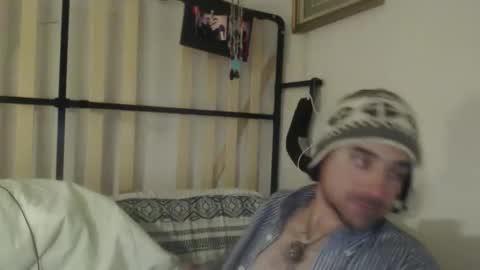 TreeHugger queer online show from November 18, 10:01 pm