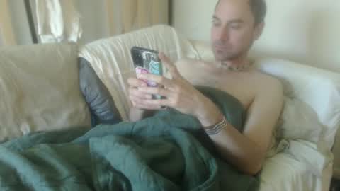 Snapshot of treehuggerhemp chatting on September 19, 5:13 pm TreeHugger queer online show from September 19, 5:13 pm