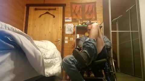 trekkertje12345 online show from October 5, 7:29 pm