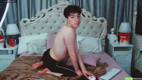 TrevorBenson online show from September 20, 6:41 pm