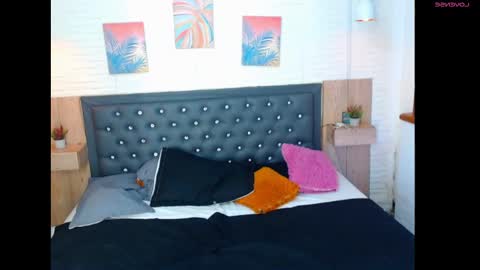 triibilin online show from February 17, 8:19 pm