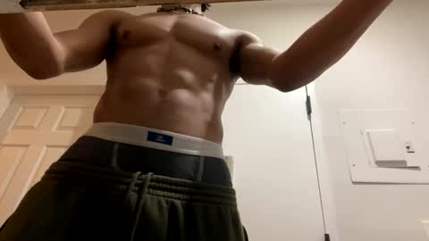 Snapshot of trillahung chatting on January 26, 12:16 am WapBopper online show from January 26, 12:16 am